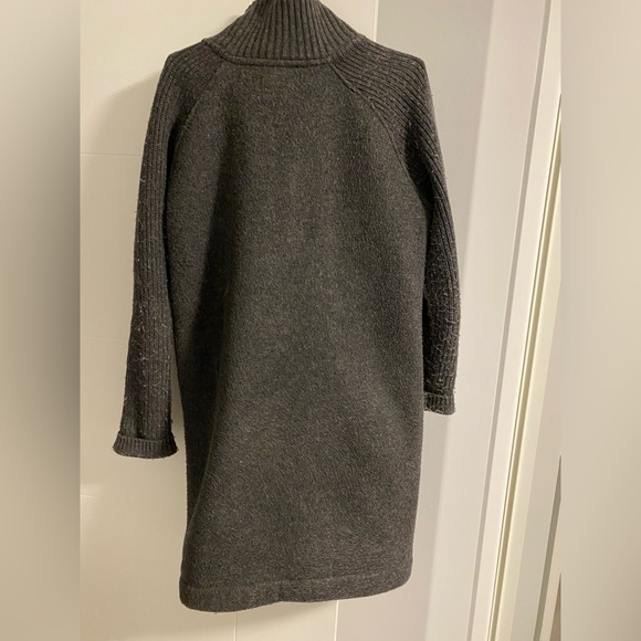 Bench sweater coat charcoal grey size large pilling - Picture 2 of 4